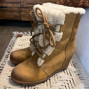 Women’s Sorely winter boots